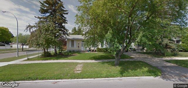 Larawan ng 930 Crestview Park Drive sa Winnipeg, Manitoba