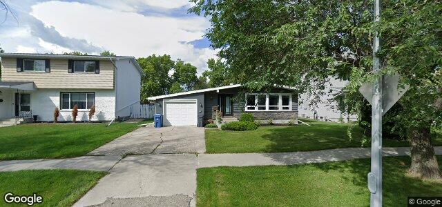 Larawan ng 95 Voyageur Avenue sa Winnipeg, Manitoba