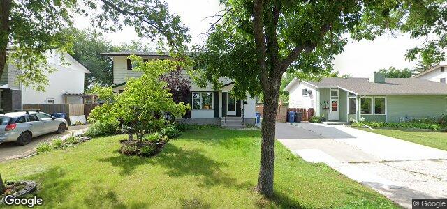 Larawan ng 98 Lake Ridge Road sa Winnipeg, Manitoba