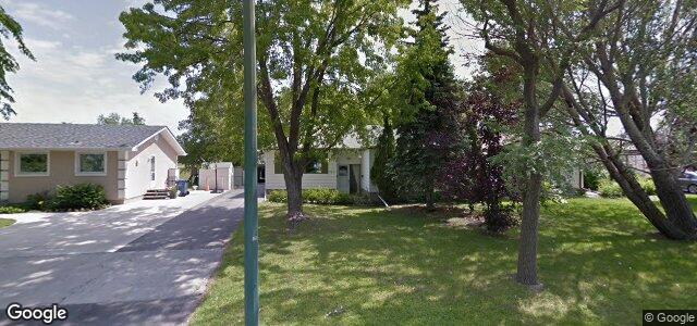Larawan ng 989 Crestview Park Drive sa Winnipeg, Manitoba