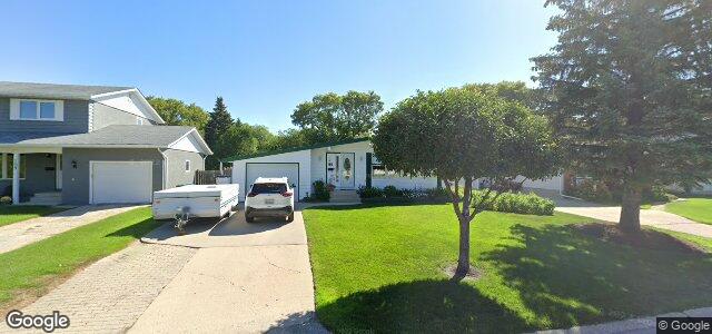 Larawan ng 99 Corbett Drive sa Winnipeg, Manitoba