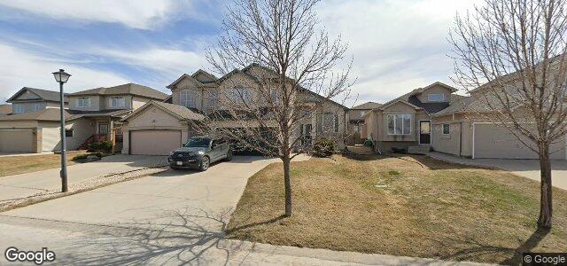 Larawan ng 10 Harding Crescent sa Winnipeg, Manitoba