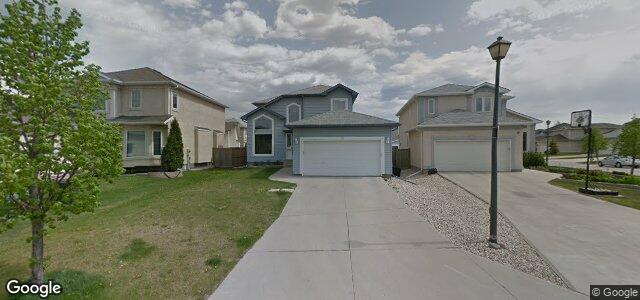 Photo of 10 Manor Haven Drive in Winnipeg, Manitoba