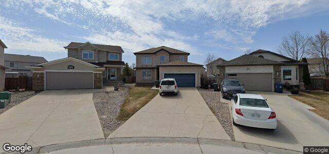 Larawan ng 102 Julia Road sa Winnipeg, Manitoba