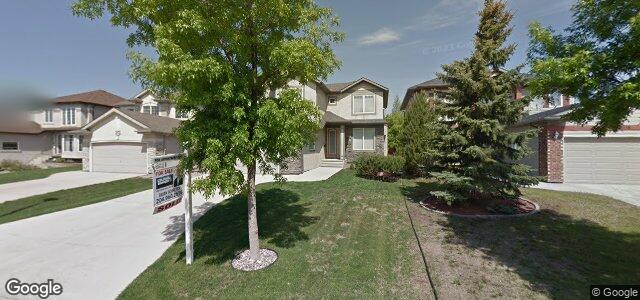 Larawan ng 102 Winterhaven Drive sa Winnipeg, Manitoba