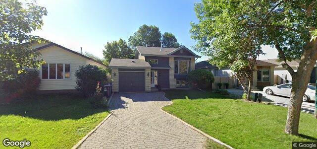 Larawan ng 104 Harlesden Drive sa Winnipeg, Manitoba