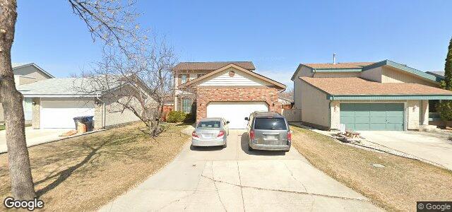 Larawan ng 107 Queensbury Bay sa Winnipeg, Manitoba