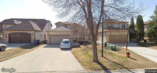 Larawan ng 108 Barlow Crescent sa Winnipeg, Manitoba