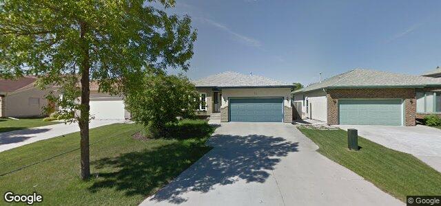 Larawan ng 11 Highcastle Crescent sa Winnipeg, Manitoba