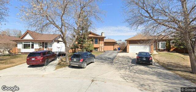 Larawan ng 110 Amersham Crescent sa Winnipeg, Manitoba