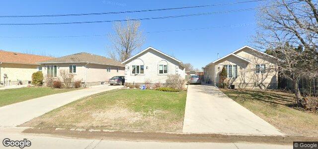 Larawan ng 111 Compark Road sa Winnipeg, Manitoba