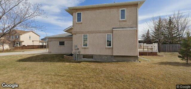 Larawan ng 111 Quantrell Bay sa Winnipeg, Manitoba