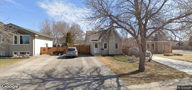 Larawan ng 111 Sundial Crescent sa Winnipeg, Manitoba