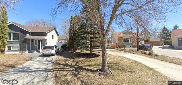 Larawan ng 114 Kennington Bay sa Winnipeg, Manitoba