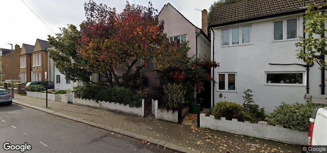 Larawan ng 12 Alderbrook Road sa Winnipeg, Manitoba