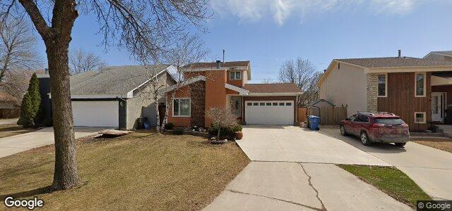 Larawan ng 120 Queensbury Bay sa Winnipeg, Manitoba