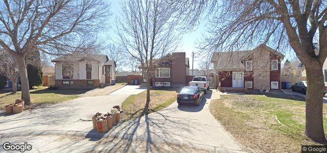 Larawan ng 122 Turnham Drive sa Winnipeg, Manitoba