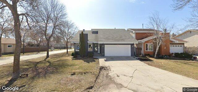 Larawan ng 124 Queensbury Bay sa Winnipeg, Manitoba