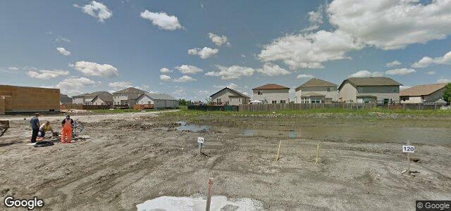 Larawan ng 126 Wainwright Crescent sa Winnipeg, Manitoba