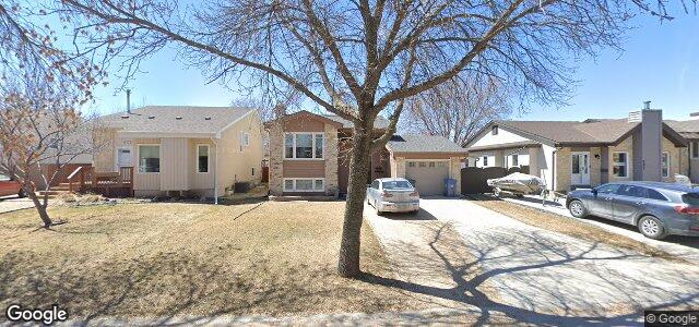 Larawan ng 127 Kennington Bay sa Winnipeg, Manitoba