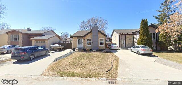 Larawan ng 131 Kennington Bay sa Winnipeg, Manitoba