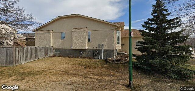 Larawan ng 134 Coombs Drive sa Winnipeg, Manitoba