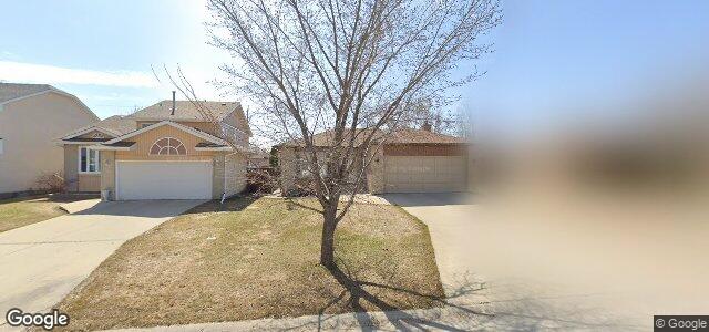 Larawan ng 136 Queensbury Bay sa Winnipeg, Manitoba