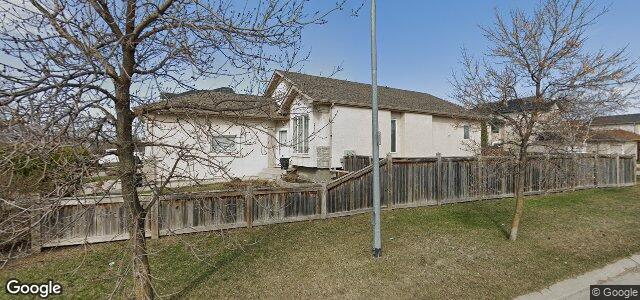 Larawan ng 139 Julia Road sa Winnipeg, Manitoba