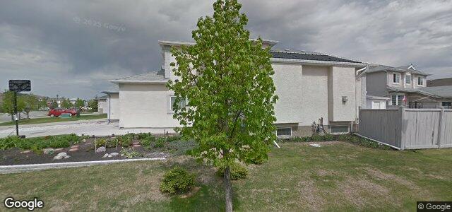 Larawan ng 14 Manor Haven Drive sa Winnipeg, Manitoba