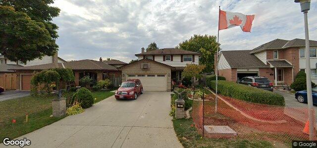 Larawan ng 14 Sloane Crescent sa Winnipeg, Manitoba