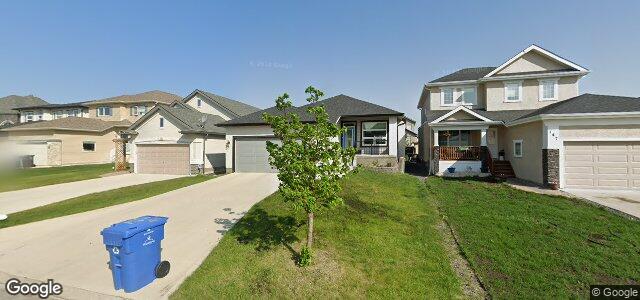 Larawan ng 143 Twickenham Circle sa Winnipeg, Manitoba