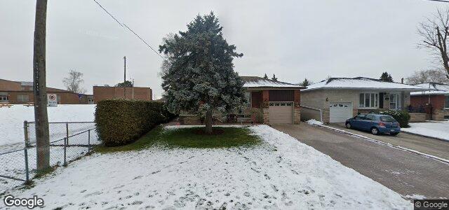 Larawan ng 15 Sundial Crescent sa Winnipeg, Manitoba