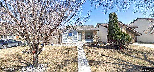 Larawan ng 154 Kennington Bay sa Winnipeg, Manitoba