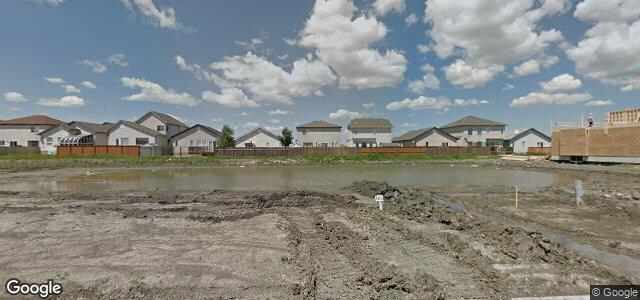 Photo of 156 Wainwright Crescent in Winnipeg, Manitoba