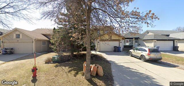 Larawan ng 16 Eastmount Drive sa Winnipeg, Manitoba