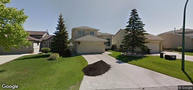 Larawan ng 16 Highcastle Crescent sa Winnipeg, Manitoba