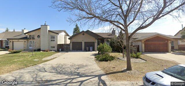 Larawan ng 168 Queensbury Bay sa Winnipeg, Manitoba