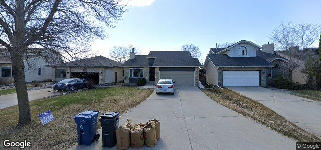 Larawan ng 18 Hallfield Bay sa Winnipeg, Manitoba