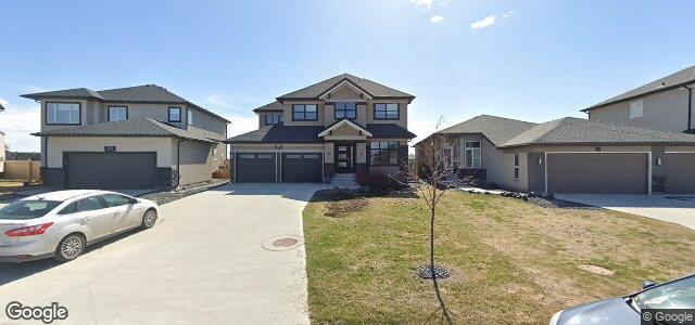 Larawan ng 18 Hallfield Place sa Winnipeg, Manitoba