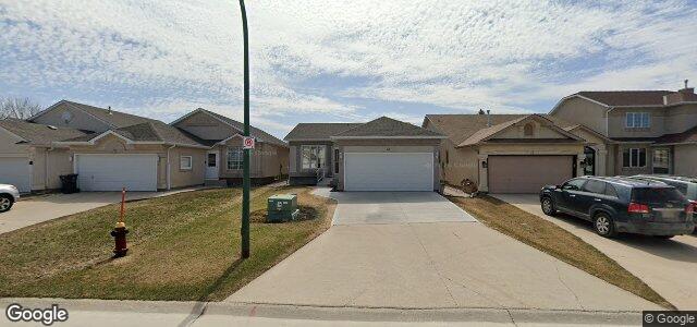 Larawan ng 18 Hochman Avenue sa Winnipeg, Manitoba