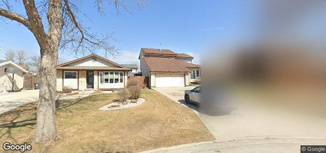 Larawan ng 188 Queensbury Bay sa Winnipeg, Manitoba