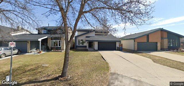 Larawan ng 19 Queensbury Bay sa Winnipeg, Manitoba