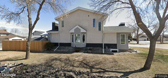 Larawan ng 196 Queensbury Bay sa Winnipeg, Manitoba