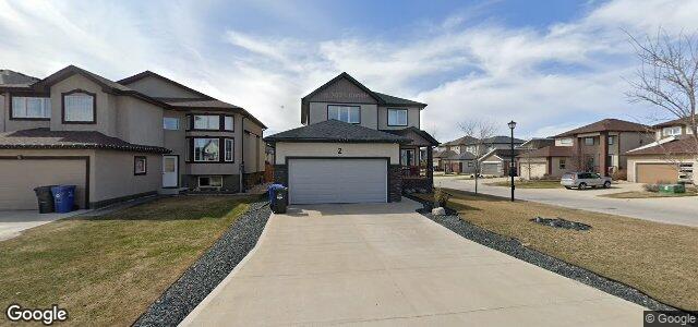 Larawan ng 2 Dacquay Crescent sa Winnipeg, Manitoba