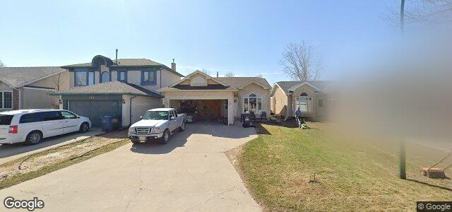 203 Eastmount Drive（加拿大曼尼托巴省温尼伯市）房屋照片