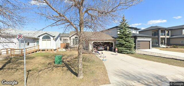 Larawan ng 204 Hallfield Bay sa Winnipeg, Manitoba