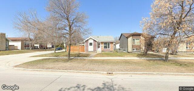 Larawan ng 205 Southglen Boulevard sa Winnipeg, Manitoba