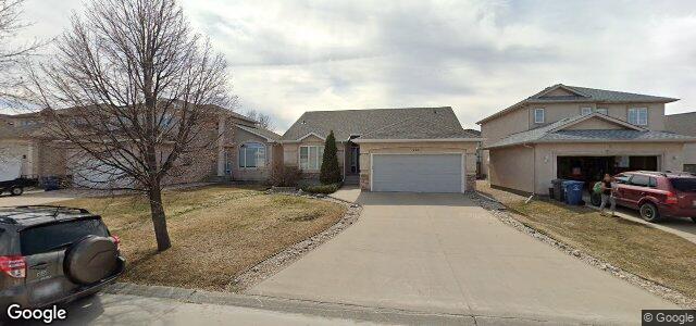Larawan ng 215 Baisinger Drive sa Winnipeg, Manitoba