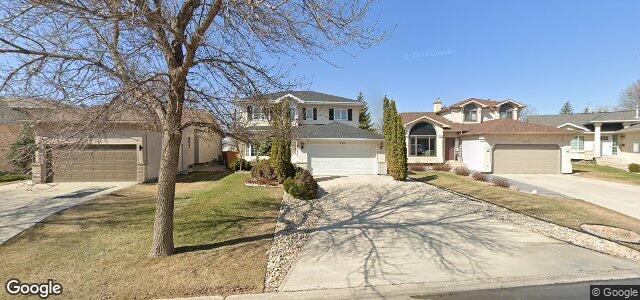 Photo of 216 Barlow Crescent in Winnipeg, Manitoba
