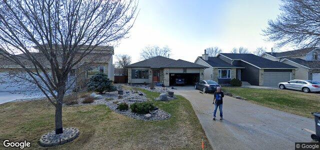 Larawan ng 22 Hallfield Bay sa Winnipeg, Manitoba